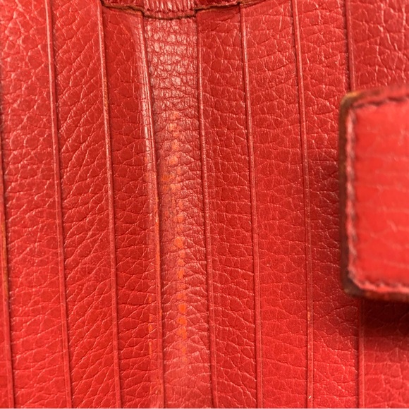 Final Price Drop! Authentic Pre owned Vintage Gucci Wallet - Picture 6 of 14